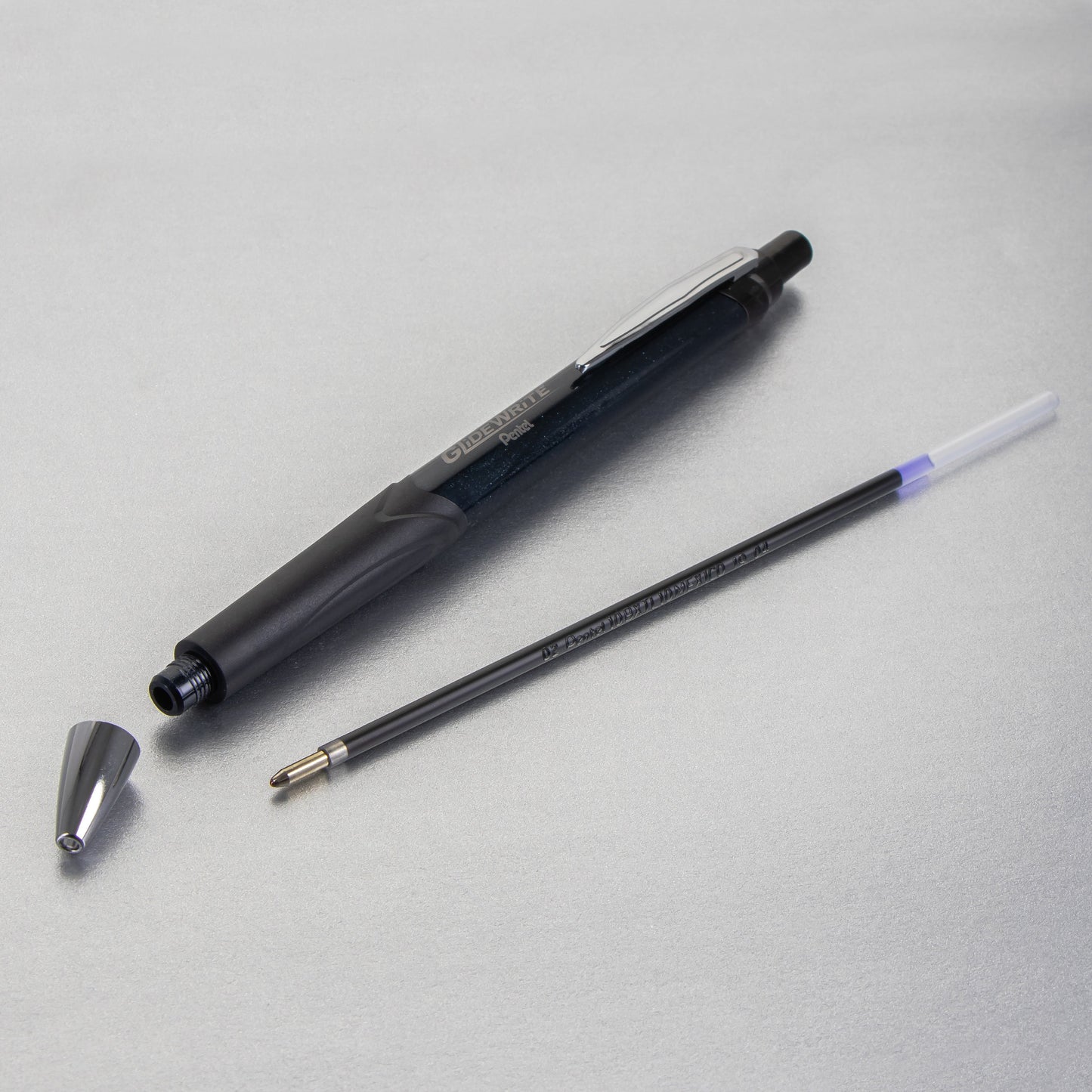 GlideWrite Signature Ballpoint Pen Black Barrel, (1.0mm) Medium line, Black Ink (BX930A-A)