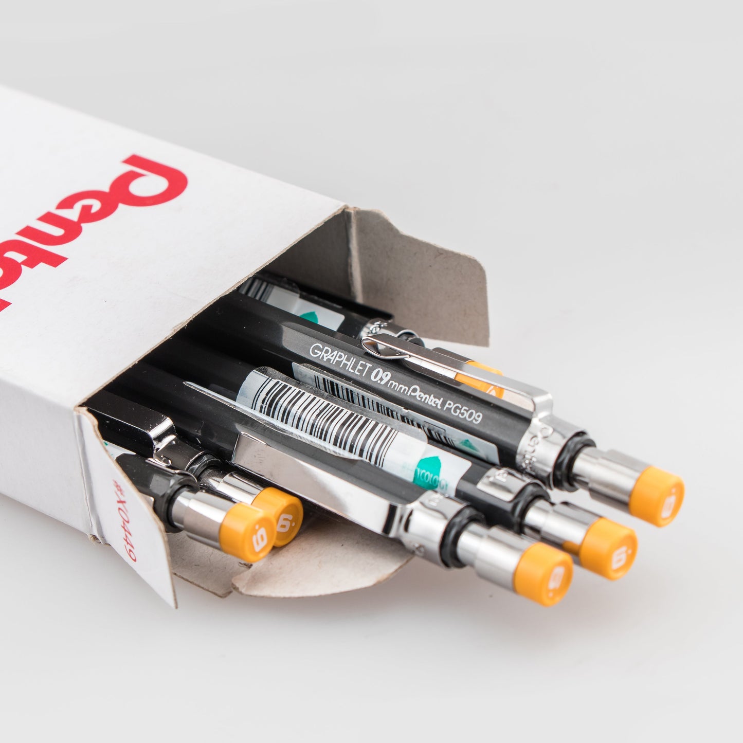 Graphlet Mechanical Pencil (0.9mm) Yellow Cap (PG509GD)