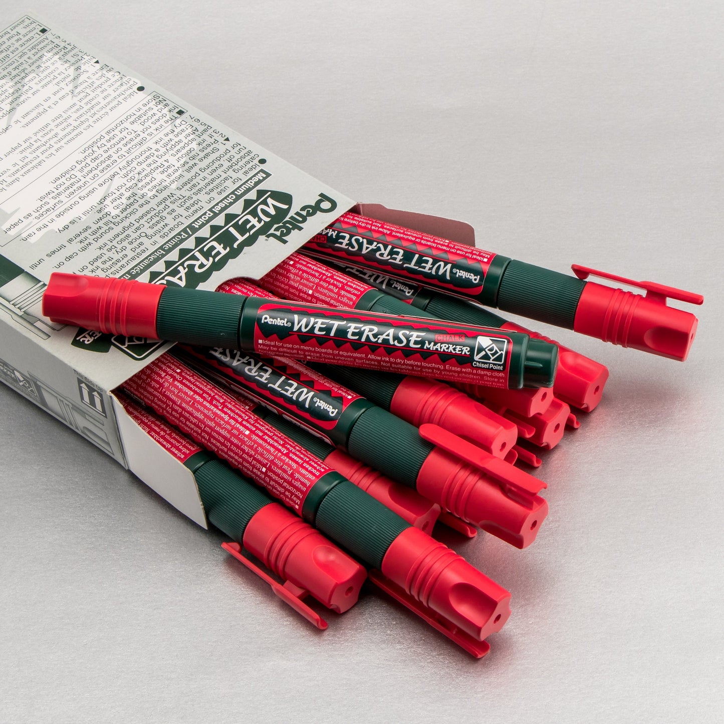Pentel Arts Wet Erase Chalk Marker, Chisel Tip, Red Ink (SMW26-B)